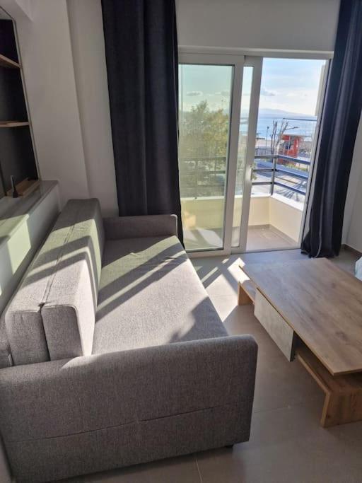 Patras Blue Sea And Sky Deluxe Apartment Esterno foto