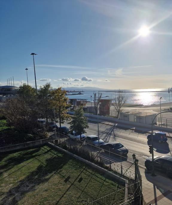 Patras Blue Sea And Sky Deluxe Apartment Esterno foto