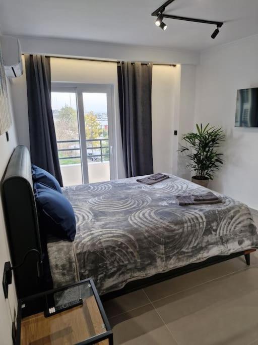 Patras Blue Sea And Sky Deluxe Apartment Esterno foto
